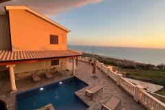 Piscina con vista